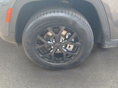 2024 Jeep Grand Cherokee Altitude 4x2