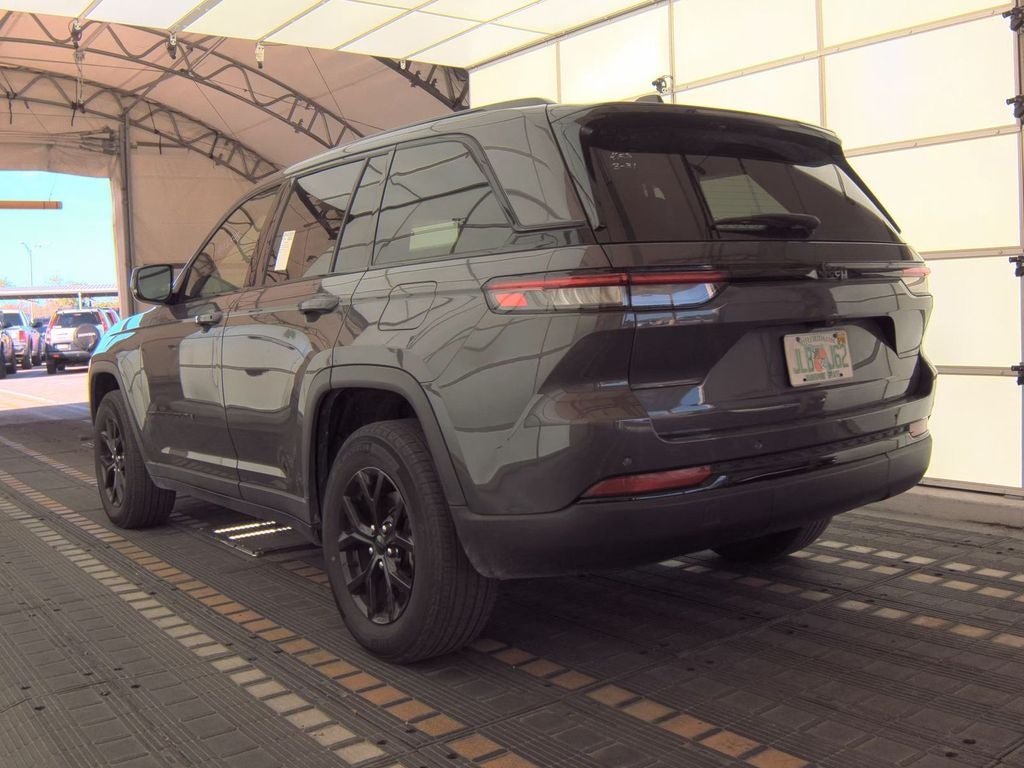 2024 Jeep Grand Cherokee Altitude 4x2