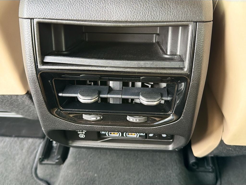 2023 Jeep Grand Cherokee Limited 4x2