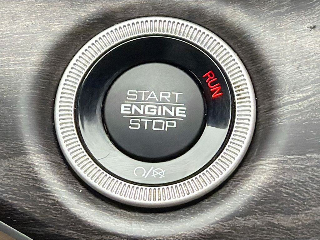 2023 Jeep Grand Cherokee Limited 4x2
