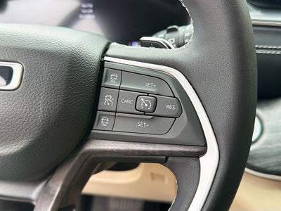 2023 Jeep Grand Cherokee Limited 4x2