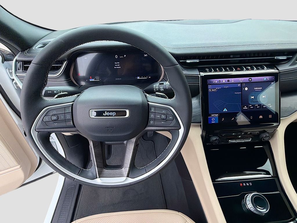 2023 Jeep Grand Cherokee Limited 4x2