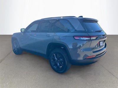 2027 Jeep Grand Cherokee GRAND CHEROKEE LAREDO X 4X4