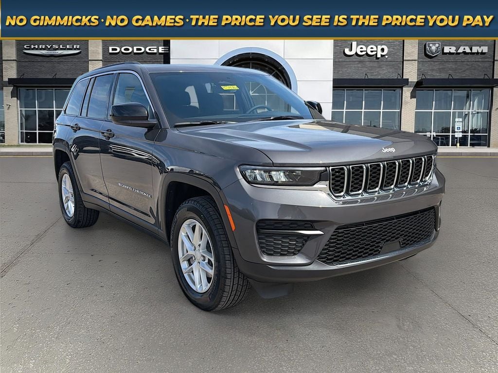 2026 Jeep Grand Cherokee GRAND CHEROKEE LAREDO X 4X4