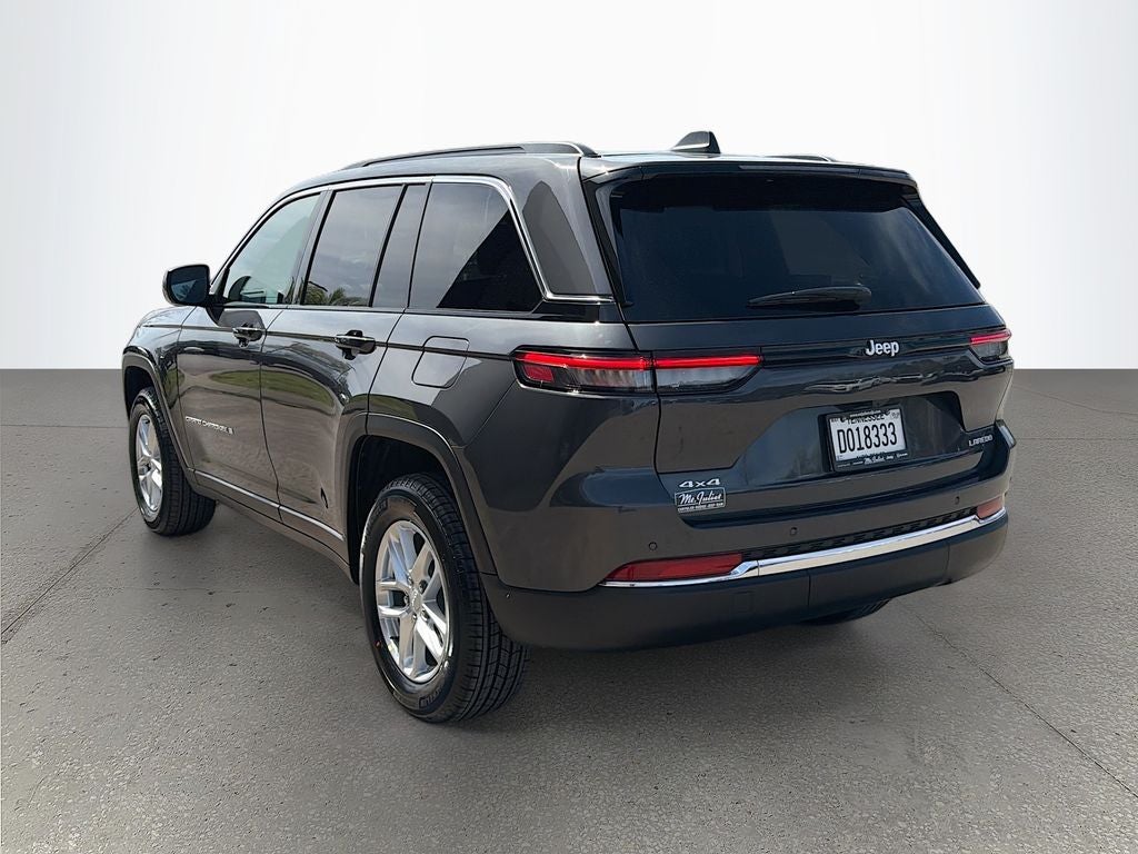 2026 Jeep Grand Cherokee GRAND CHEROKEE LAREDO X 4X4