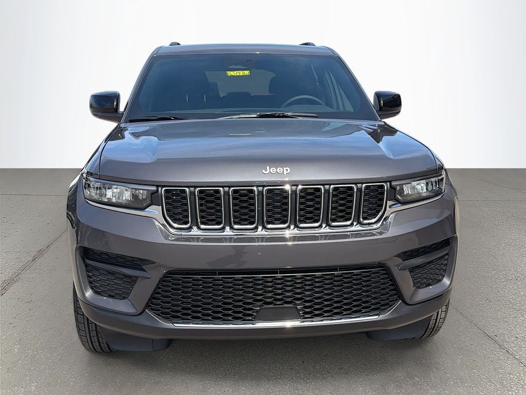2026 Jeep Grand Cherokee GRAND CHEROKEE LAREDO X 4X4
