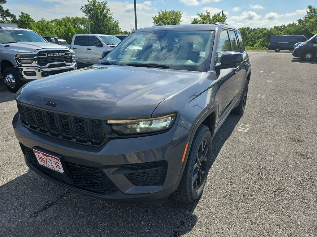 2024 Jeep Grand Cherokee Altitude 4x4