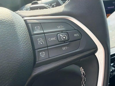 2026 Jeep Grand Cherokee GRAND CHEROKEE LAREDO X 4X4
