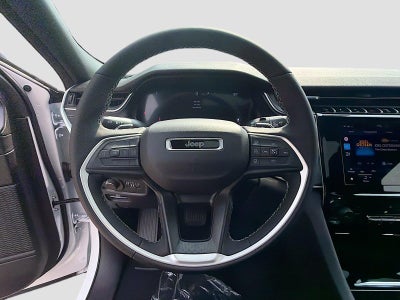2026 Jeep Grand Cherokee GRAND CHEROKEE LAREDO X 4X4