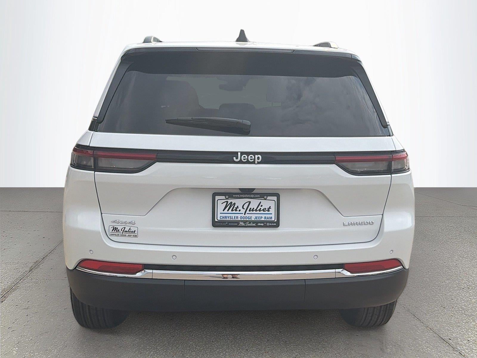 2026 Jeep Grand Cherokee GRAND CHEROKEE LAREDO X 4X4