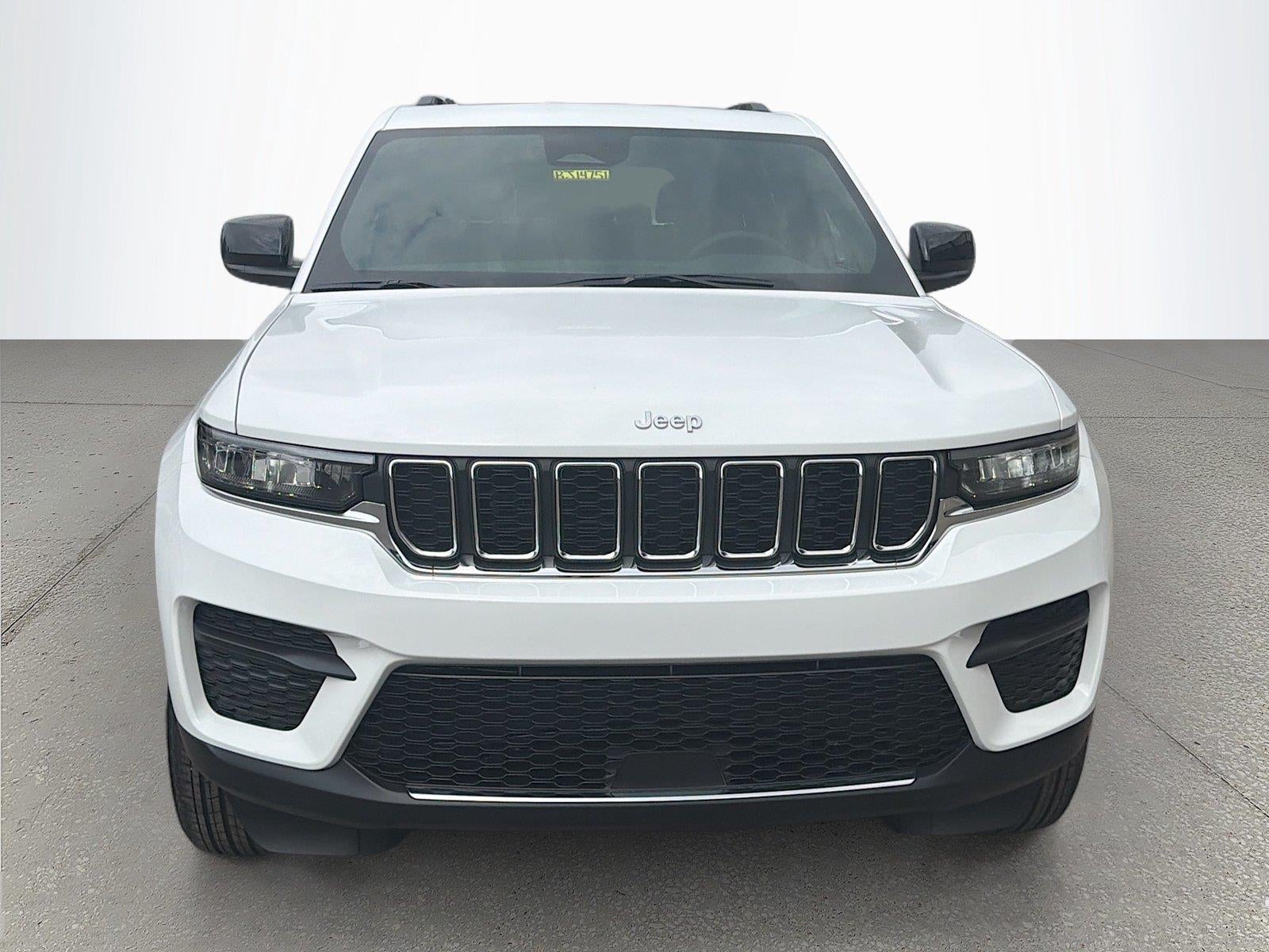 2026 Jeep Grand Cherokee GRAND CHEROKEE LAREDO X 4X4