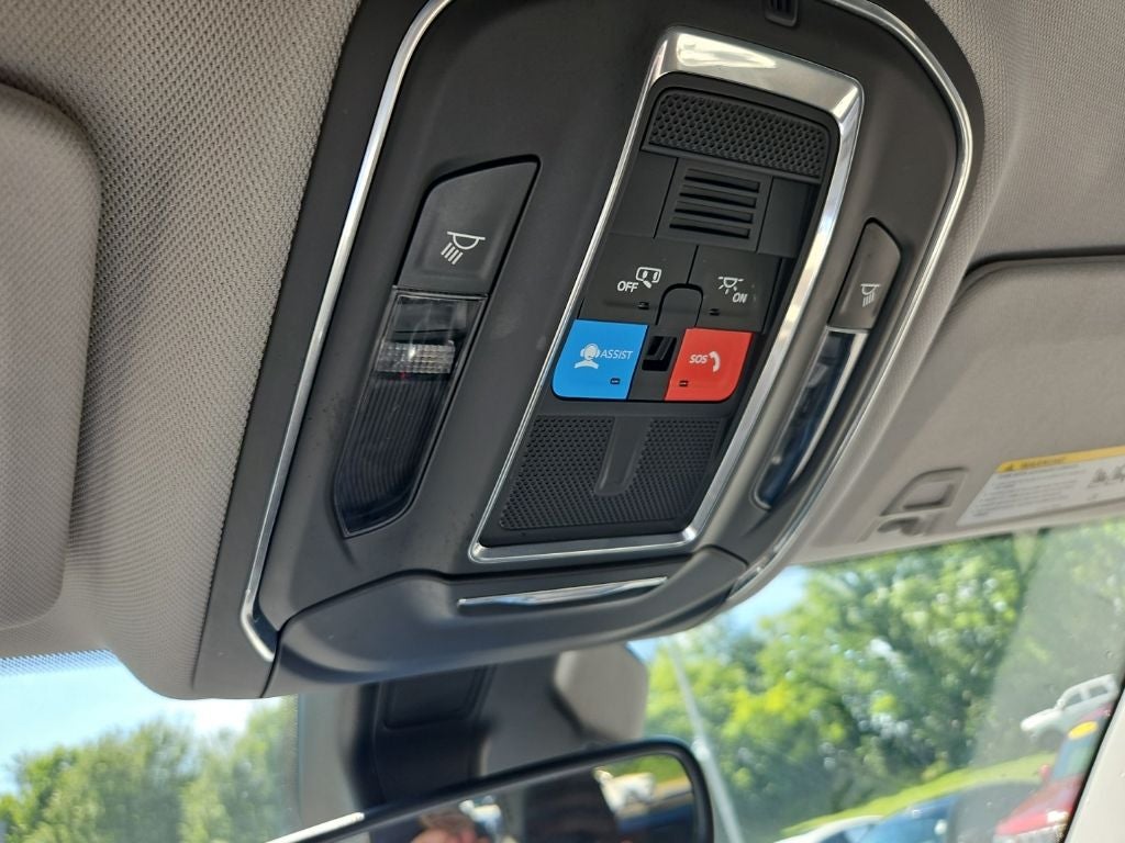 2023 Jeep Grand Cherokee Laredo 4x4