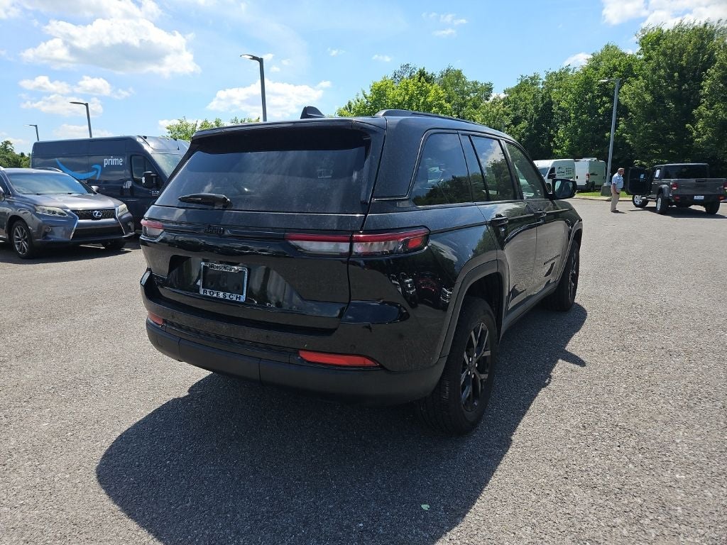 2024 Jeep Grand Cherokee Altitude 4x4