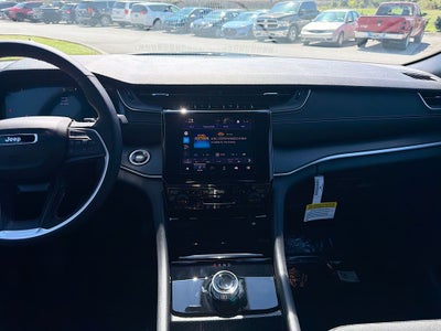 2026 Jeep Grand Cherokee GRAND CHEROKEE LAREDO X 4X4