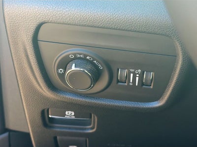 2026 Jeep Grand Cherokee GRAND CHEROKEE LAREDO X 4X4
