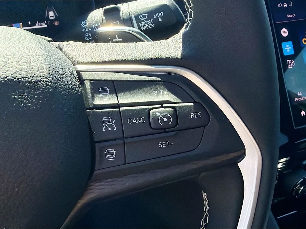2026 Jeep Grand Cherokee GRAND CHEROKEE LAREDO X 4X4