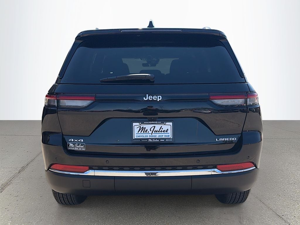 2026 Jeep Grand Cherokee GRAND CHEROKEE LAREDO X 4X4