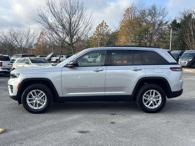 2025 Jeep Grand Cherokee GRAND CHEROKEE LAREDO X 4X4