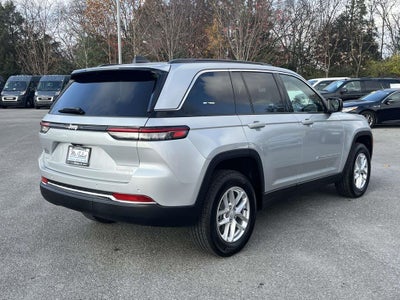 2025 Jeep Grand Cherokee GRAND CHEROKEE LAREDO X 4X4