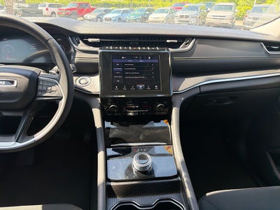 2024 Jeep Grand Cherokee Laredo 4x4