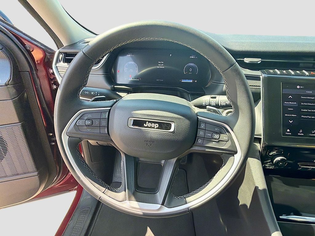 2024 Jeep Grand Cherokee Laredo 4x4