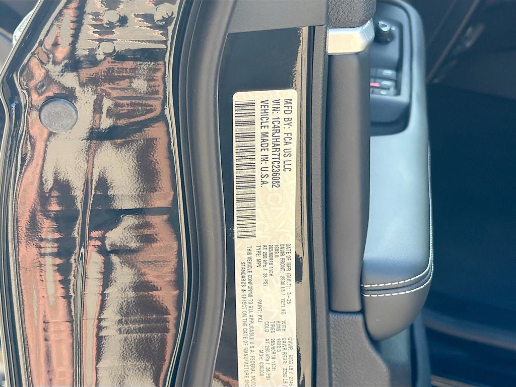 2026 Jeep Grand Cherokee GRAND CHEROKEE LAREDO ALTITUDE 4X4
