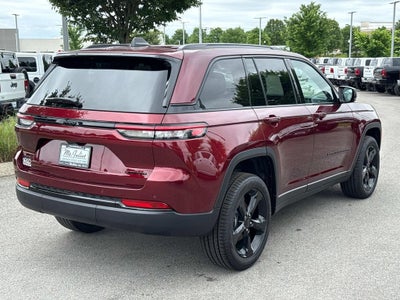 2025 Jeep Grand Cherokee GRAND CHEROKEE LIMITED 4X4