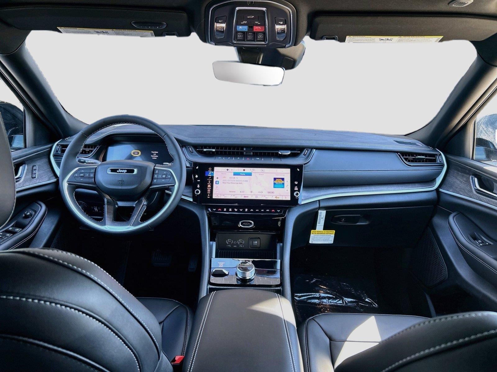 2027 Jeep Grand Cherokee GRAND CHEROKEE LIMITED 4X4