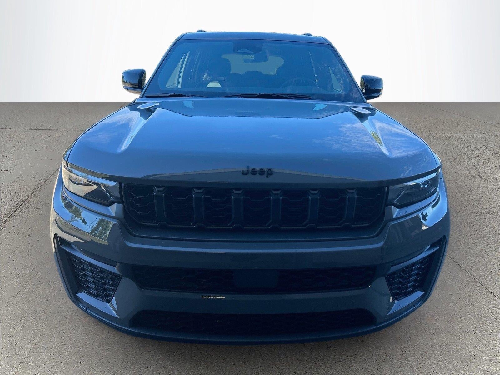 2027 Jeep Grand Cherokee GRAND CHEROKEE LIMITED 4X4