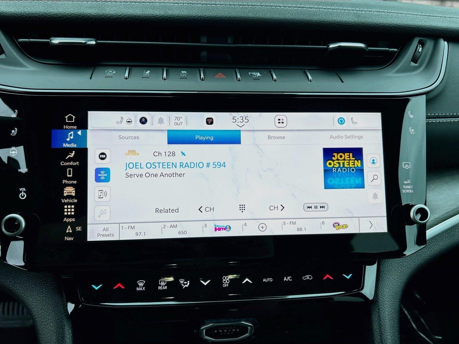 2027 Jeep Grand Cherokee GRAND CHEROKEE LIMITED RESERVE 4X4