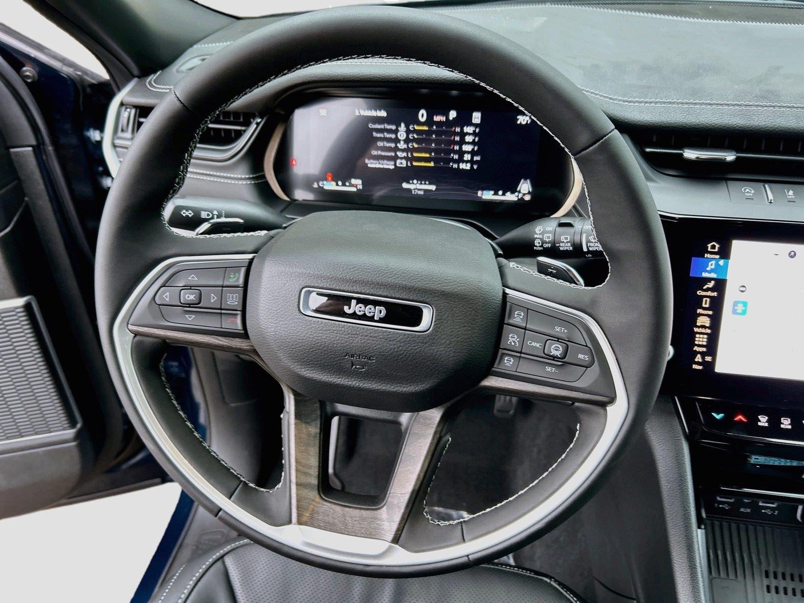 2027 Jeep Grand Cherokee GRAND CHEROKEE LIMITED RESERVE 4X4