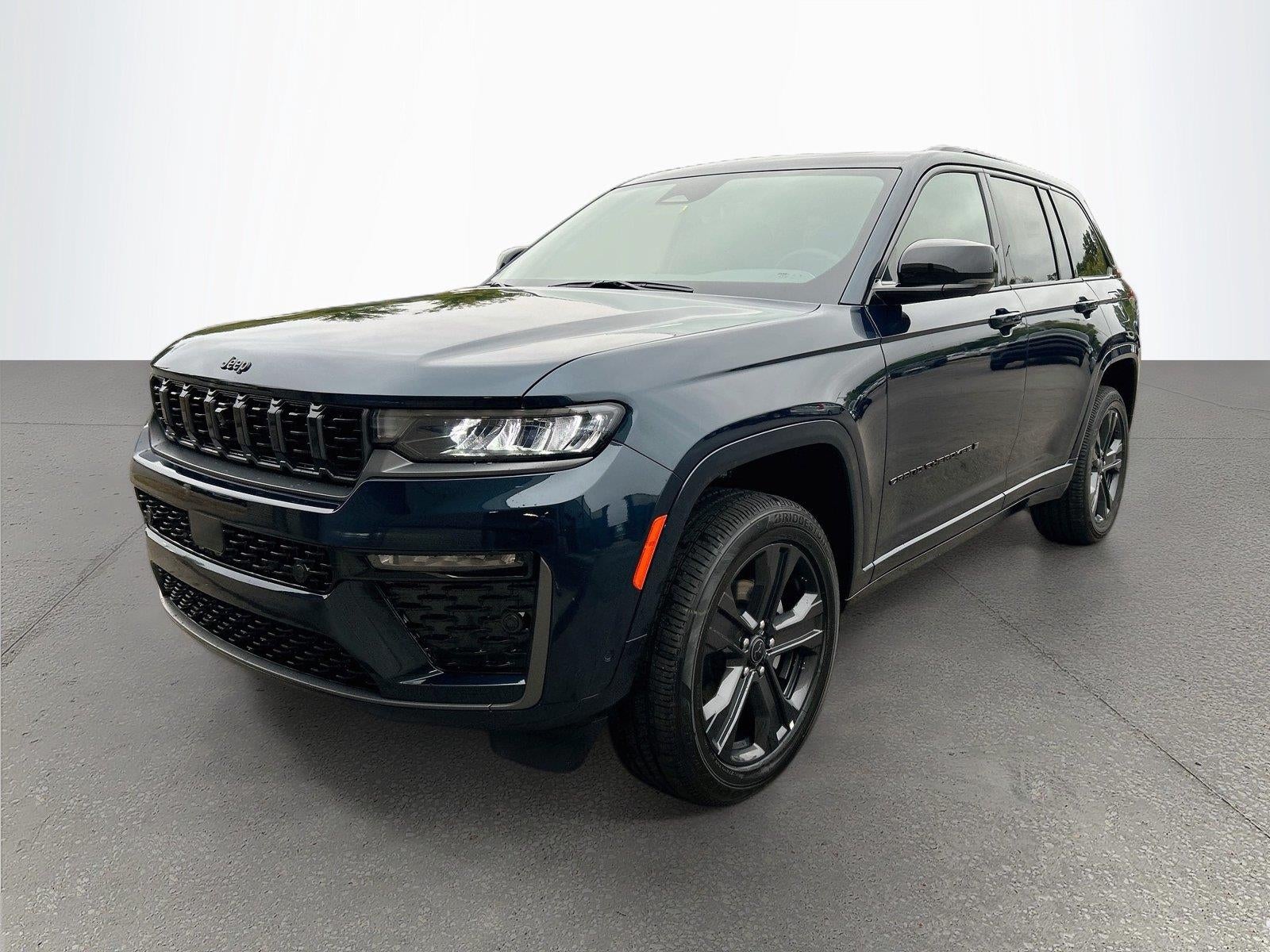 2027 Jeep Grand Cherokee GRAND CHEROKEE LIMITED RESERVE 4X4