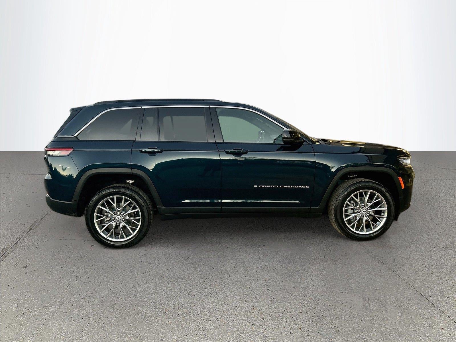 2027 Jeep Grand Cherokee GRAND CHEROKEE LIMITED 4X4