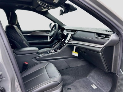 2027 Jeep Grand Cherokee GRAND CHEROKEE LIMITED RESERVE 4X4