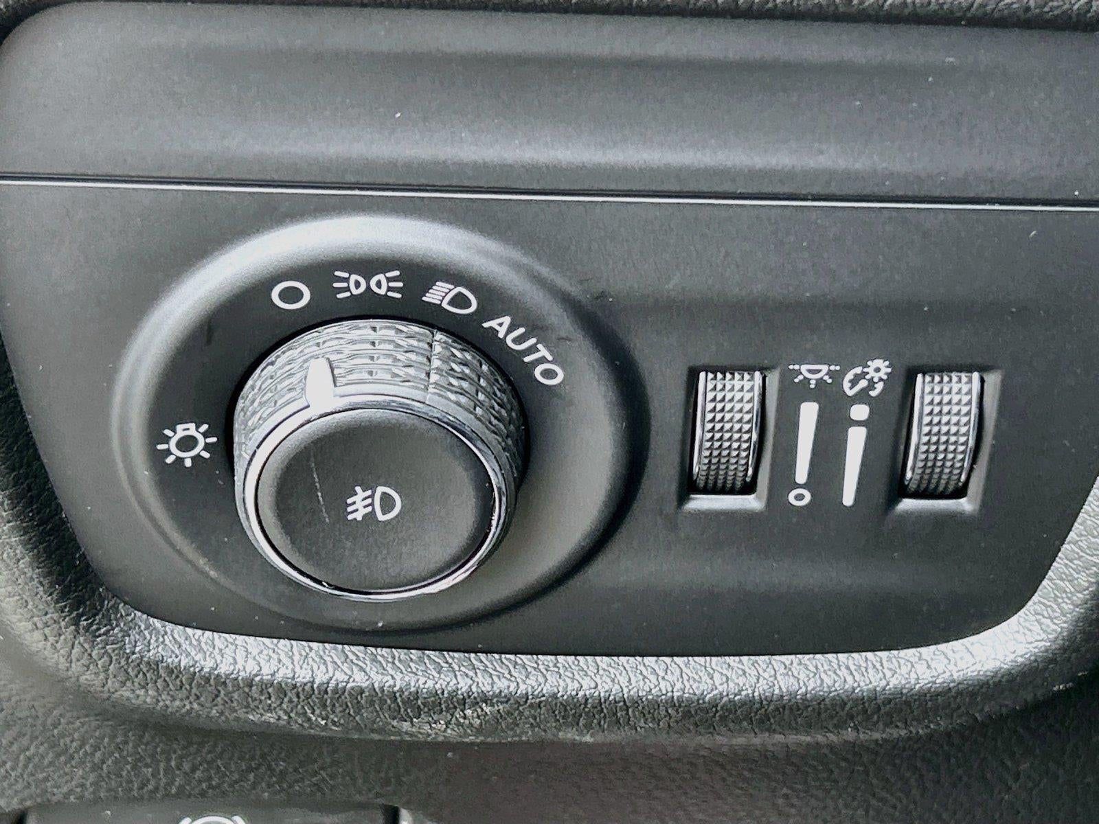 2027 Jeep Grand Cherokee GRAND CHEROKEE LIMITED RESERVE 4X4