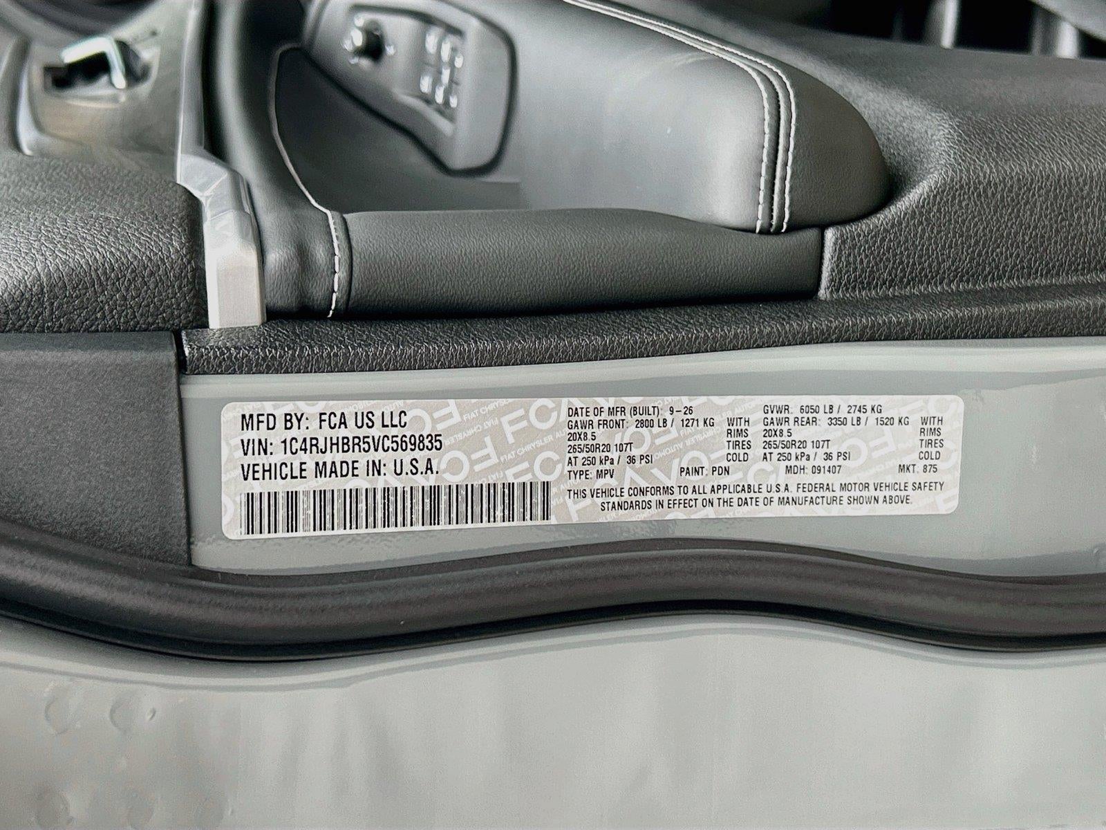 2027 Jeep Grand Cherokee GRAND CHEROKEE LIMITED RESERVE 4X4