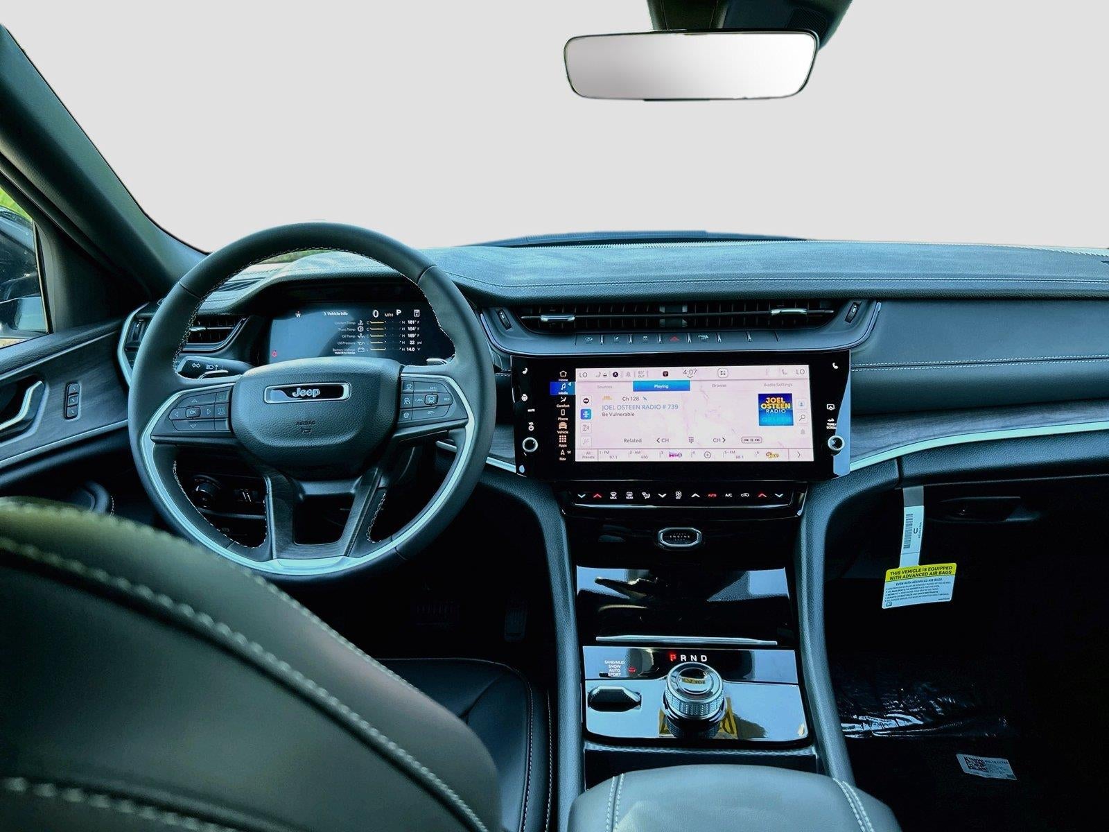2027 Jeep Grand Cherokee GRAND CHEROKEE LIMITED 4X4
