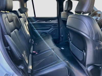 2027 Jeep Grand Cherokee GRAND CHEROKEE LIMITED 4X4