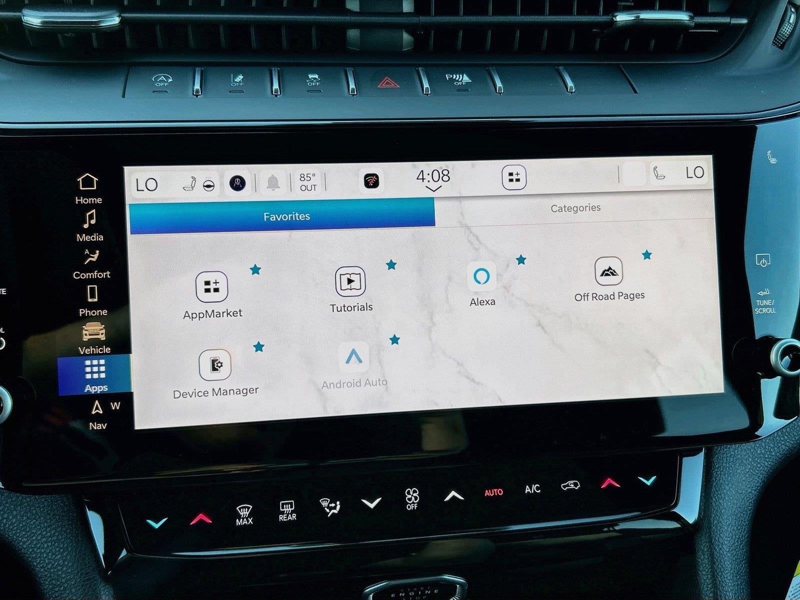 2027 Jeep Grand Cherokee GRAND CHEROKEE LIMITED 4X4