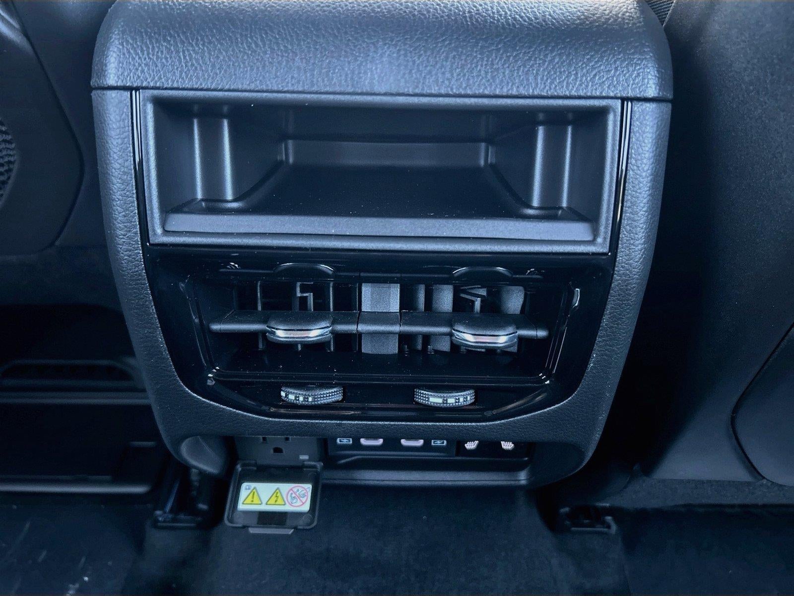 2027 Jeep Grand Cherokee GRAND CHEROKEE LIMITED RESERVE 4X4