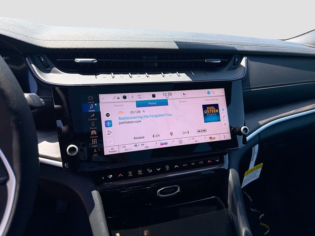 2026 Jeep Grand Cherokee GRAND CHEROKEE LIMITED RESERVE 4X4