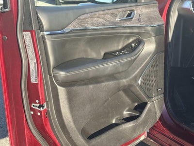 2023 Jeep Grand Cherokee Overland 4x4