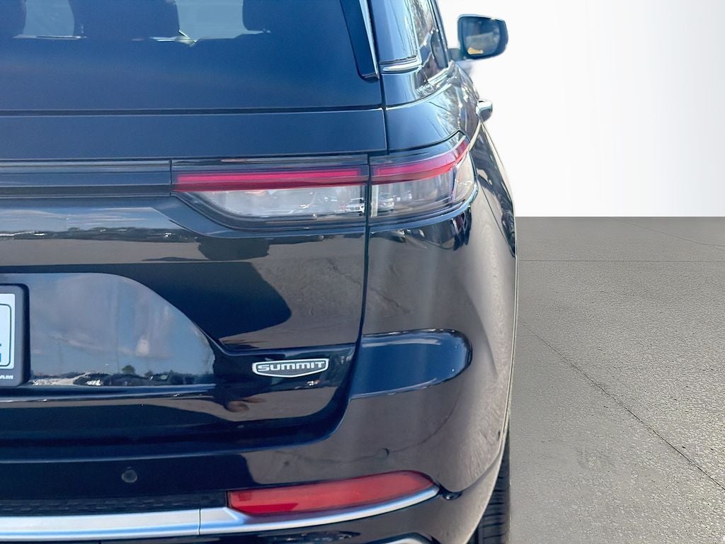 2022 Jeep Grand Cherokee Summit 4x4