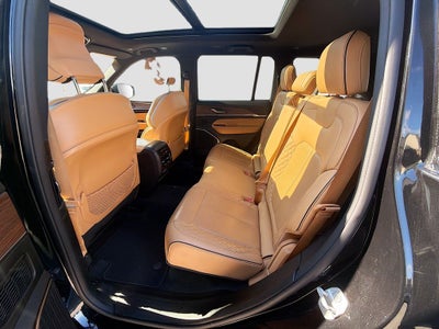 2022 Jeep Grand Cherokee Summit 4x4