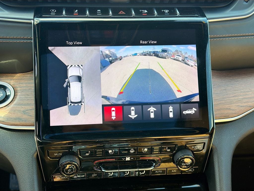 2022 Jeep Grand Cherokee Summit 4x4