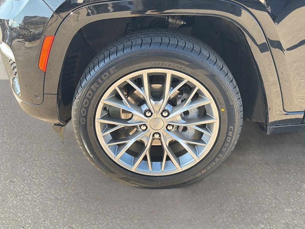 2022 Jeep Grand Cherokee Summit 4x4