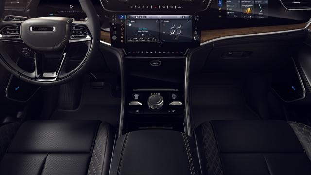 2026 Jeep Grand Cherokee GRAND CHEROKEE SUMMIT 4X4
