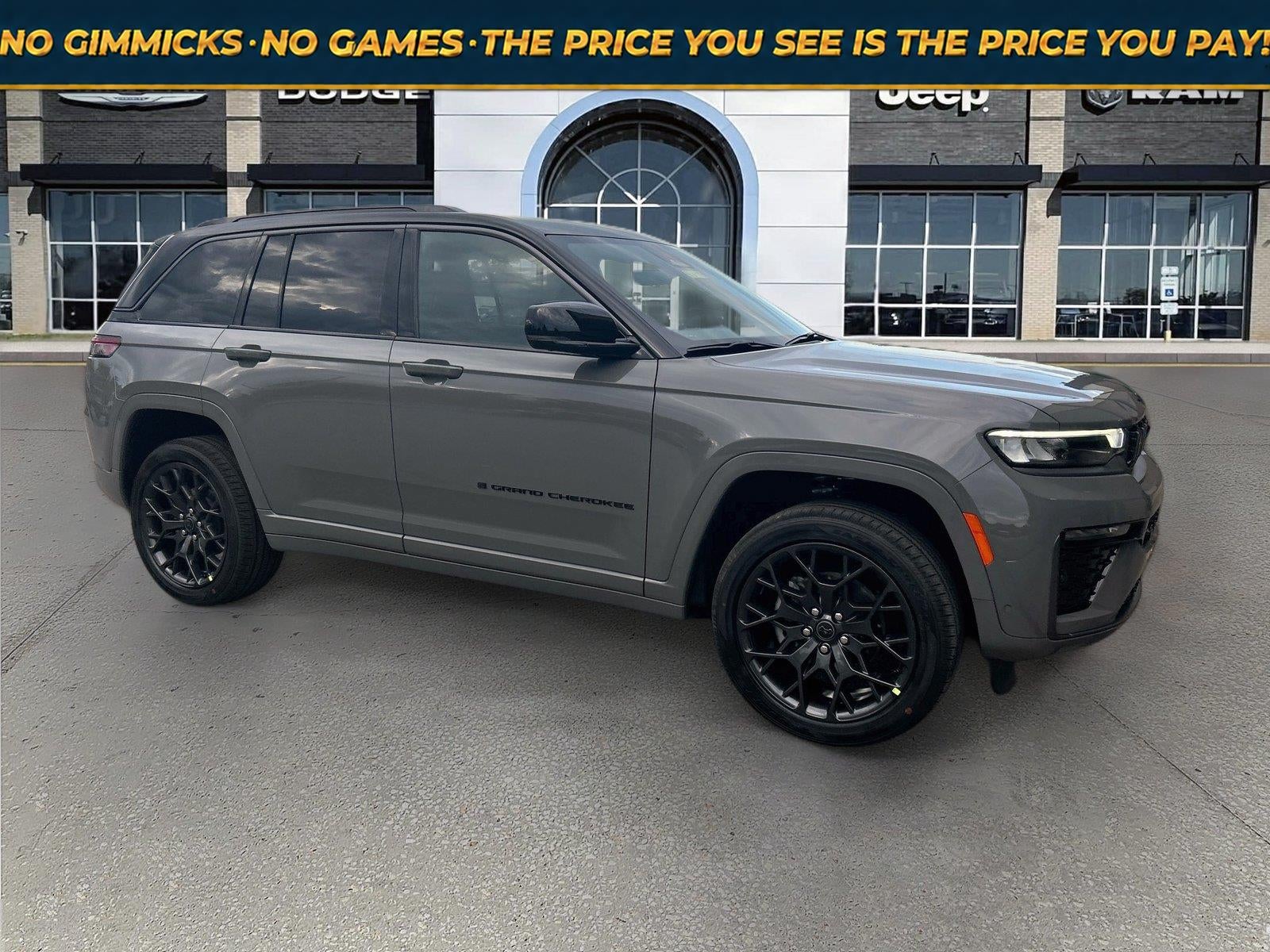 2027 Jeep Grand Cherokee GRAND CHEROKEE SUMMIT 4X4