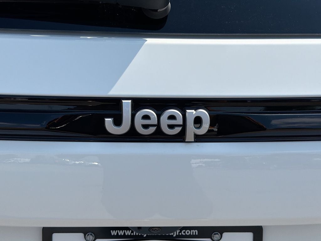 2026 Jeep Grand Cherokee GRAND CHEROKEE SUMMIT 4X4