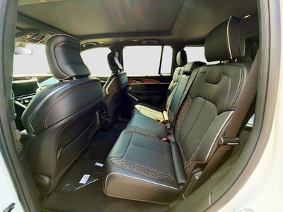 2026 Jeep Grand Cherokee GRAND CHEROKEE SUMMIT 4X4